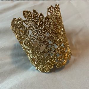 Stella & Dot Chantilly Lace Cuff Bracelet